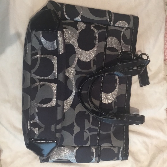 Coach Handbag - Picture 2 of 5